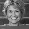 Dee Wallace